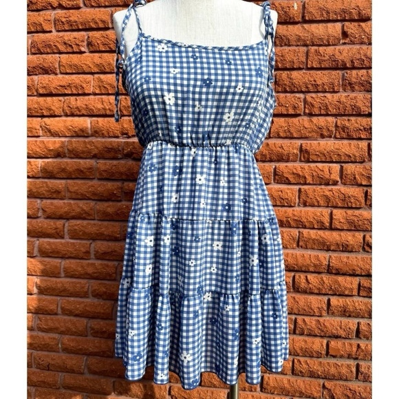 Altar'd State Alaina Mini Ruffle Dress Blue & White Gingham Daisy Flowers Sz XS - Picture 8 of 9